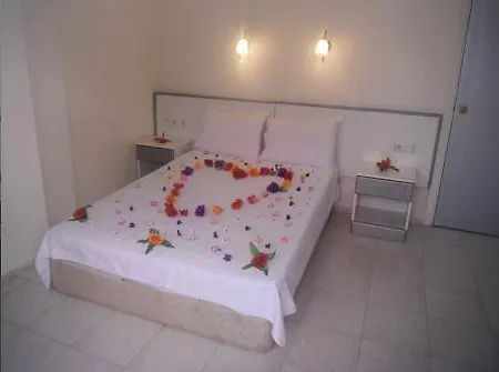 Hotell Prestij Apart 2*